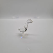 Lade das Bild in den Galerie-Viewer, SWAROVSKI Gans Gänsekind Tom 174961