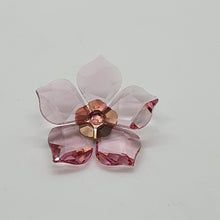 Lade das Bild in den Galerie-Viewer, SWAROVSKI Garden Tales Kirschblüte Magnet Brosche Groß 5580026