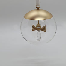 Lade das Bild in den Galerie-Viewer, SWAROVSKI Holiday Magic Weihnachtskugel 2021 Engel mittel 5596404