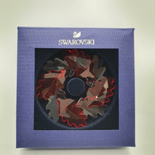 Lade das Bild in den Galerie-Viewer, SWAROVSKI Weihnachtskranz Blätter Winter Sparkle 5464866
