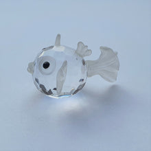 Lade das Bild in den Galerie-Viewer, SWAROVSKI Kugelfisch Mini 013960