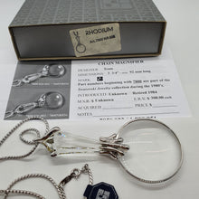 Lade das Bild in den Galerie-Viewer, SWAROVSKI Lupe mit Kette Rhodium 7800NR026