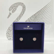 Lade das Bild in den Galerie-Viewer, SWAROVSKI Heart One Ohrstecker Herz Ohrringe Rosa, Rosévergoldet 5446995