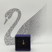 Lade das Bild in den Galerie-Viewer, SWAROVSKI Remix Charm Anhänger Gelb 5437326