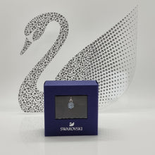 Lade das Bild in den Galerie-Viewer, SWAROVSKI Remix Charm Anhänger Aquamarin 5435642