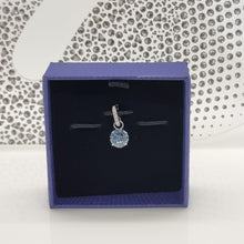 Lade das Bild in den Galerie-Viewer, SWAROVSKI Remix Charm Anhänger Aquamarin 5435642