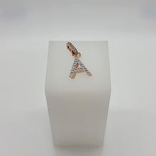 Lade das Bild in den Galerie-Viewer, Swarovski Buchstaben A - Z Remix Collection