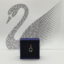 Lade das Bild in den Galerie-Viewer, Swarovski Buchstaben A - Z Remix Collection