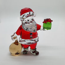 Lade das Bild in den Galerie-Viewer, SWAROVSKI Weihnachtsmann mit Geschenkesack 5539365