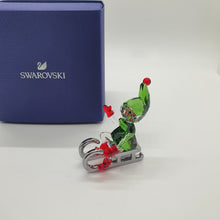 Lade das Bild in den Galerie-Viewer, SWAROVSKI Santas Elfe mit Schlitten 5533947