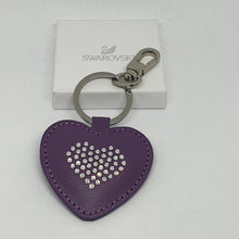 Lade das Bild in den Galerie-Viewer, SWAROVSKI Schlüsselanhänger Herz Lila 5160748