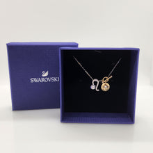 Lade das Bild in den Galerie-Viewer, SWAROVSKI Sternzeichen Kette Anhänger Löwe Zodiak II 5563894