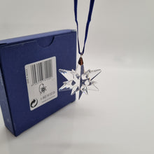 Lade das Bild in den Galerie-Viewer, SWAROVSKI Weihnachtsstern 2005 Klein Klar 681402