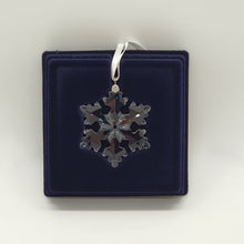 Lade das Bild in den Galerie-Viewer, SWAROVSKI Weihnachtsstern 2016 Klein Klar 5180211