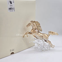 Lade das Bild in den Galerie-Viewer, SWAROVSKI Asian Symbols Springendes Pferd 5701370
