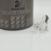 Lade das Bild in den Galerie-Viewer, SWAROVSKI Biber Baby Liegend 164639
