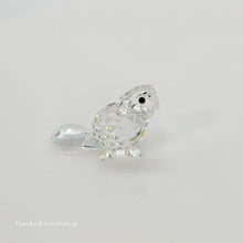 Lade das Bild in den Galerie-Viewer, SWAROVSKI Biber Baby Sitzend 164638
