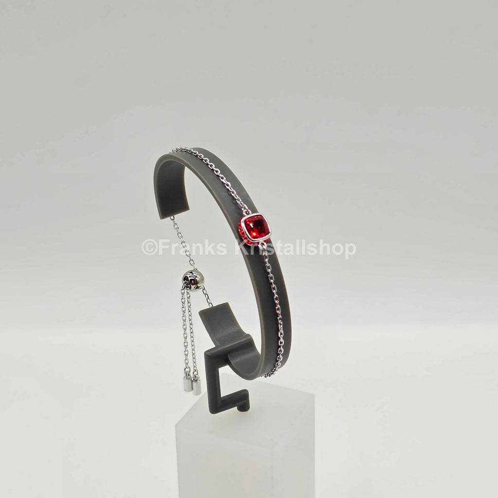 SWAROVSKI Birthstone Armband Juli, Rot, Rhodiniert 5692885