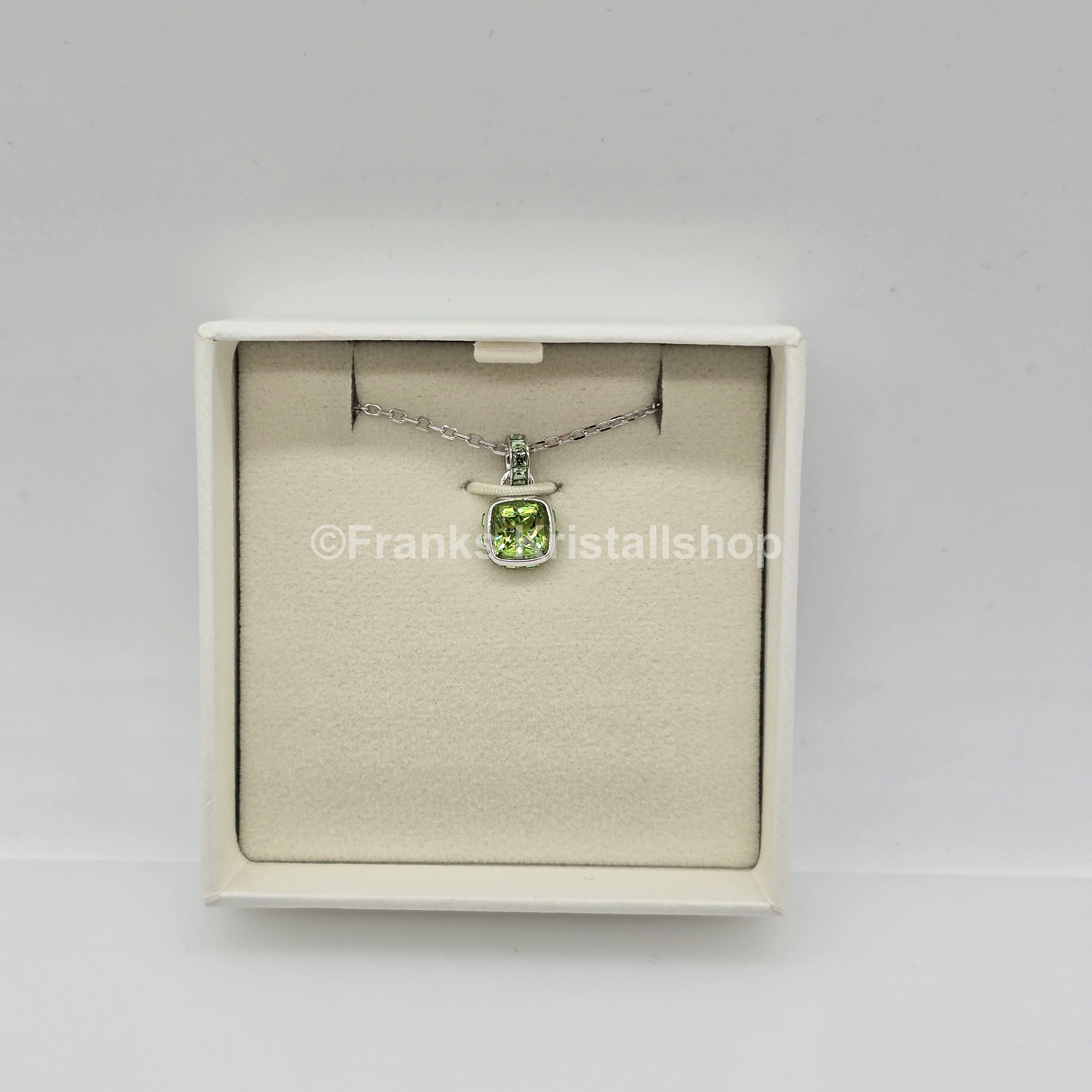 SWAROVSKI Birthstone Halskette Anhänger August Grün Rhodiniert 5651706