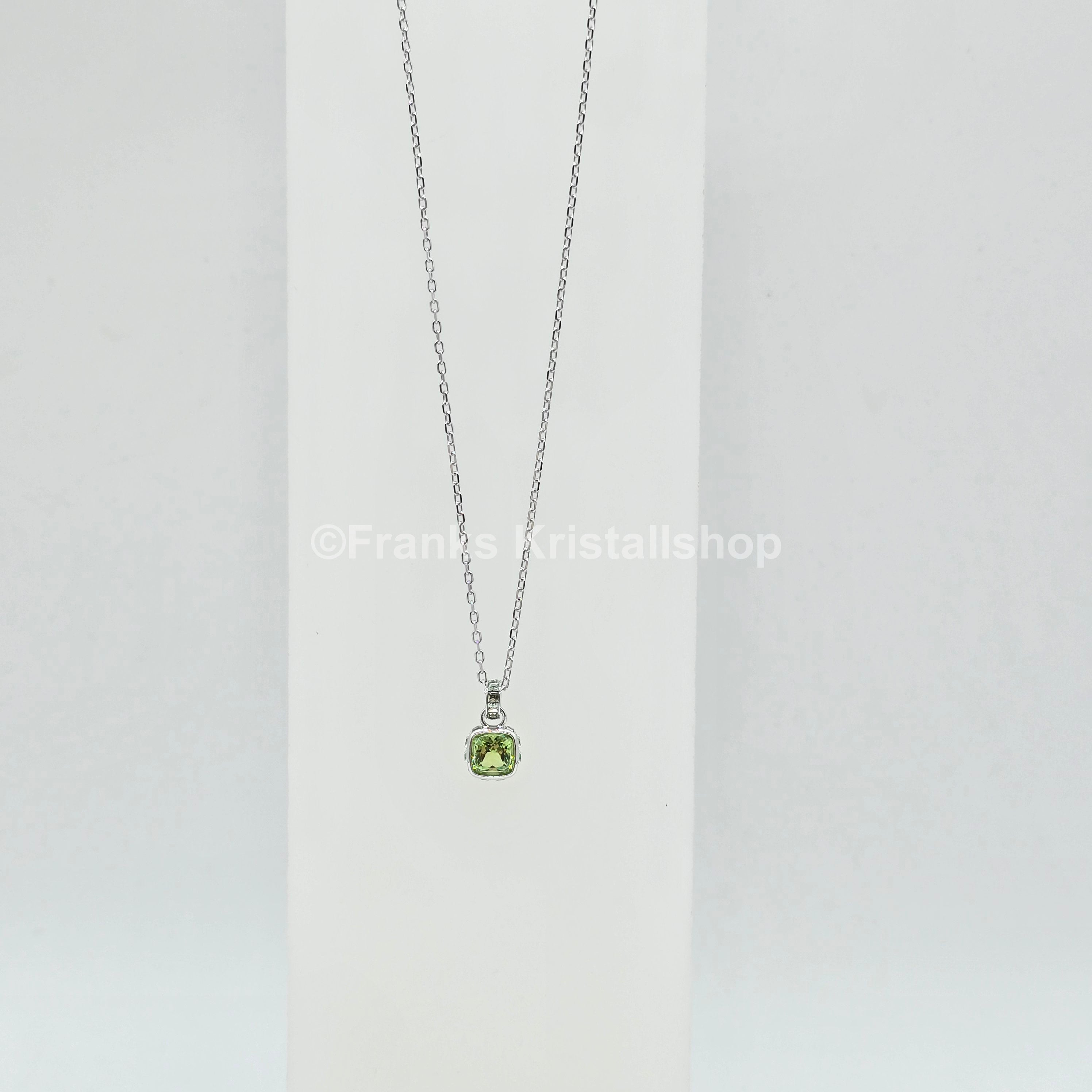SWAROVSKI Birthstone Halskette Anhänger August Grün Rhodiniert 5651706