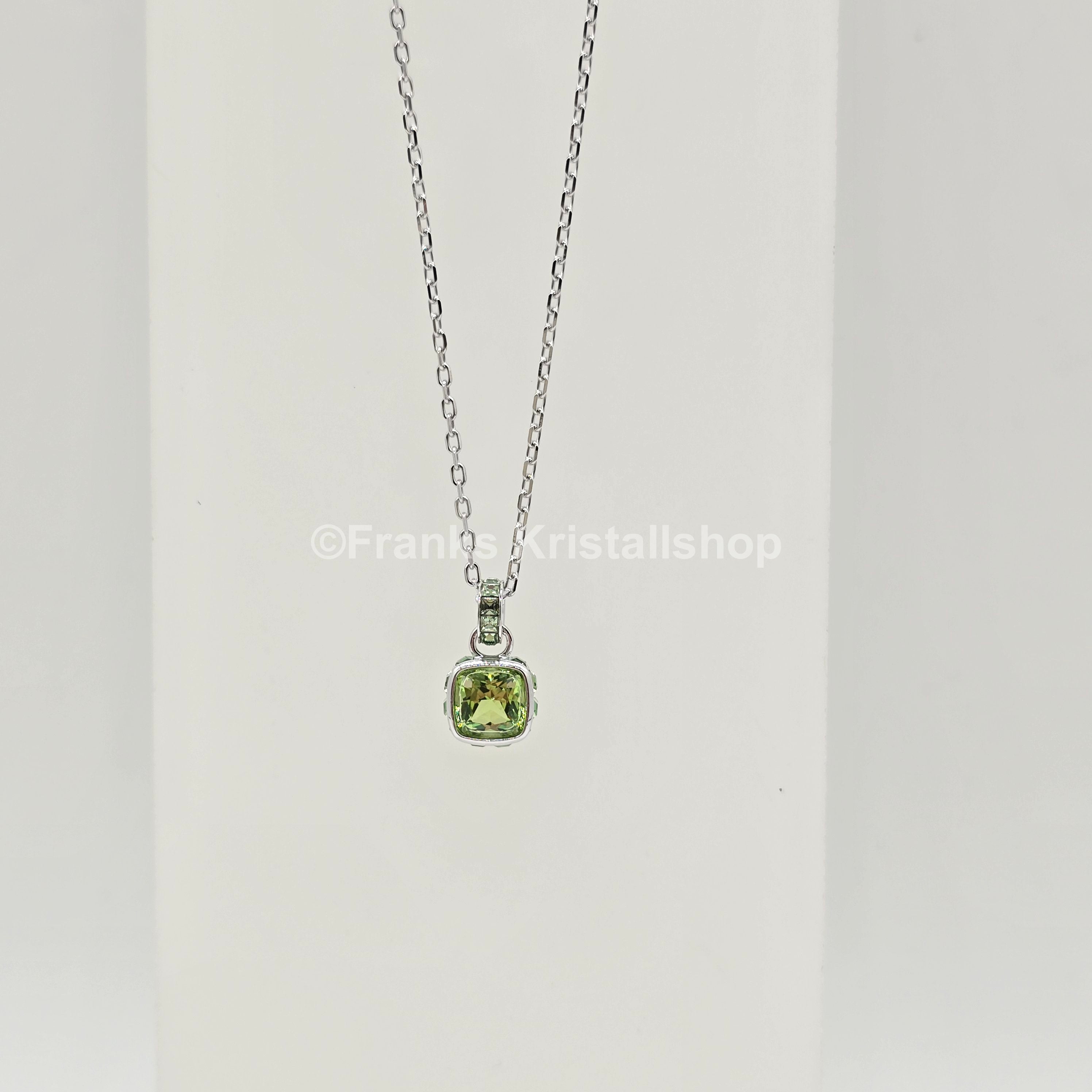 SWAROVSKI Birthstone Halskette Anhänger August Grün Rhodiniert 5651706