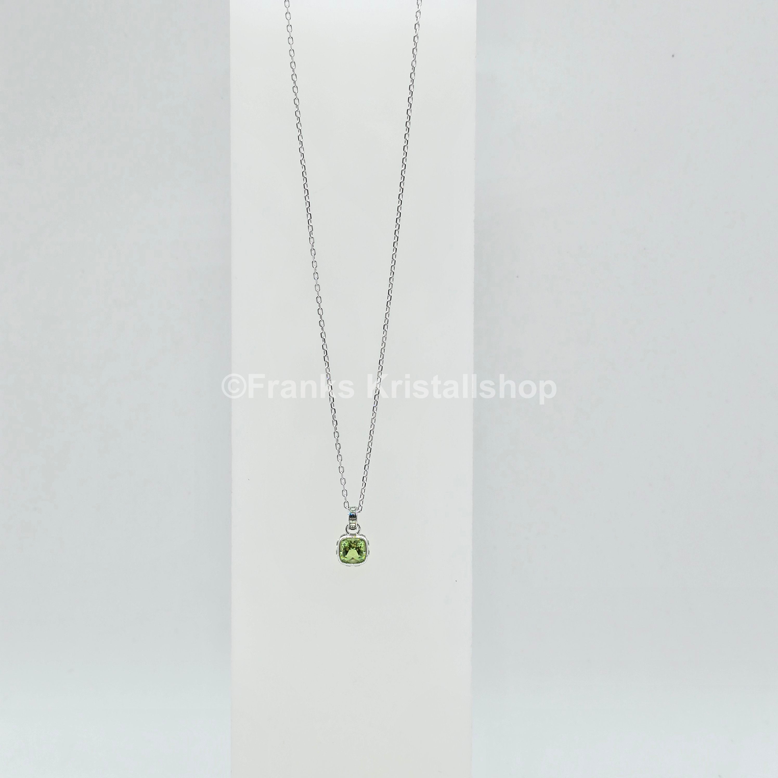 SWAROVSKI Birthstone Halskette Anhänger August Grün Rhodiniert 5651706