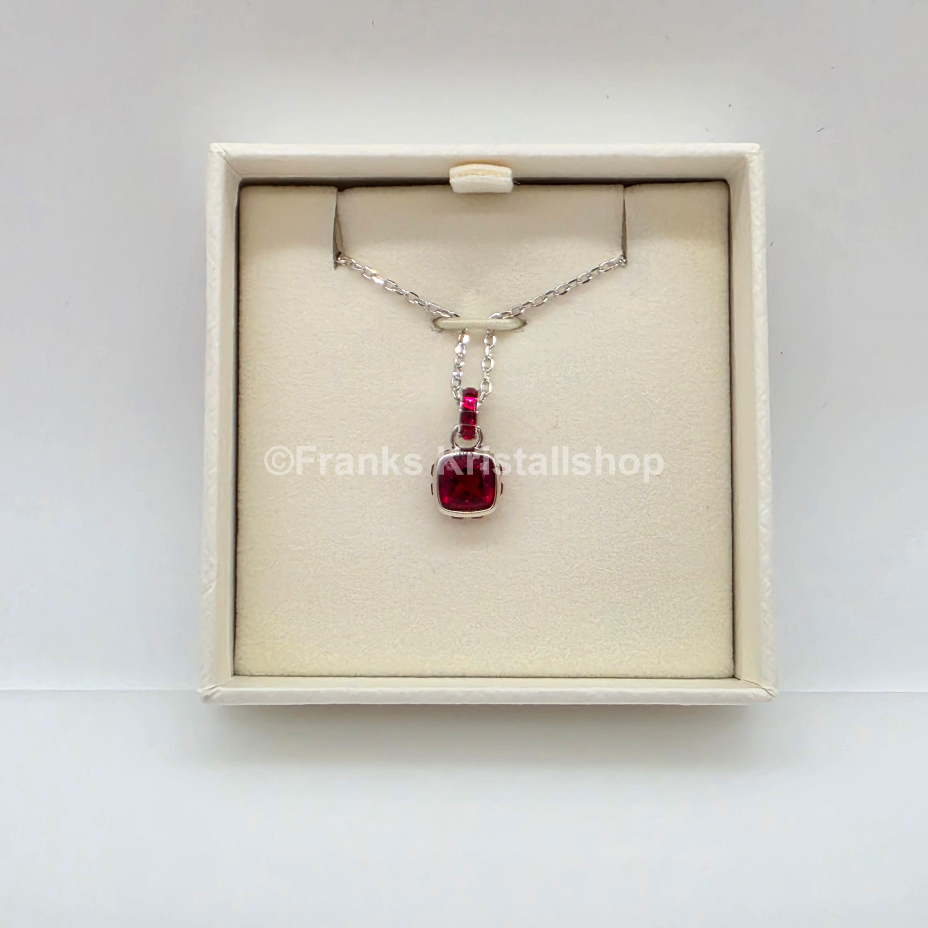 SWAROVSKI Birthstone Halskette Anhänger Januar, Rot, Rhodiniert 5651709