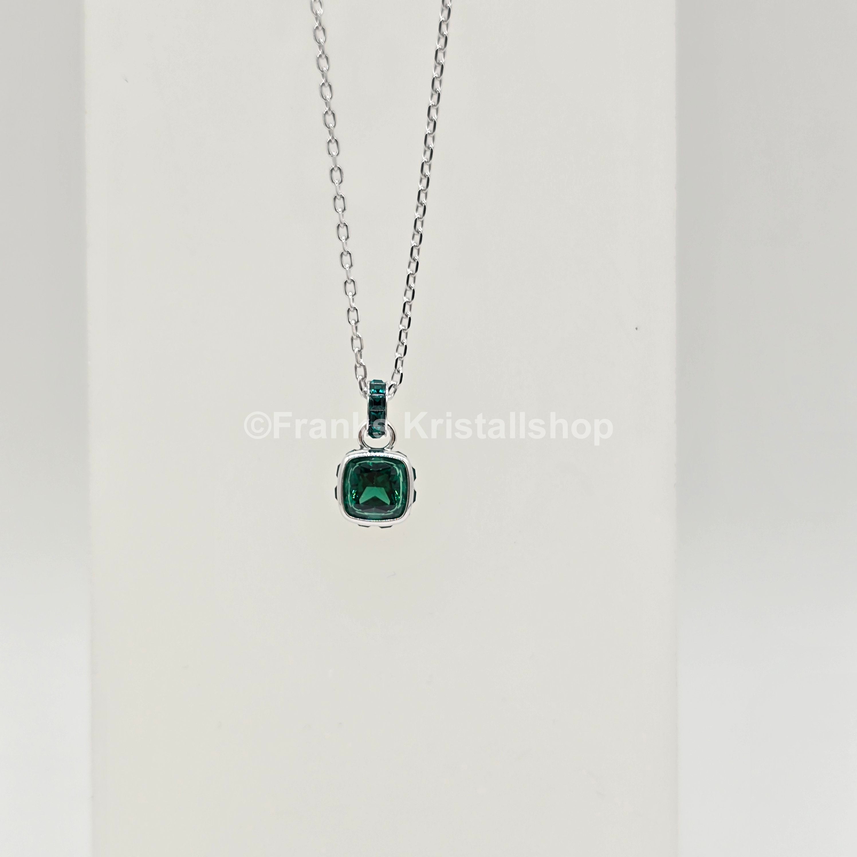 SWAROVSKI Birthstone Halskette Anhänger Mai, Grün, Rhodiniert 5651793