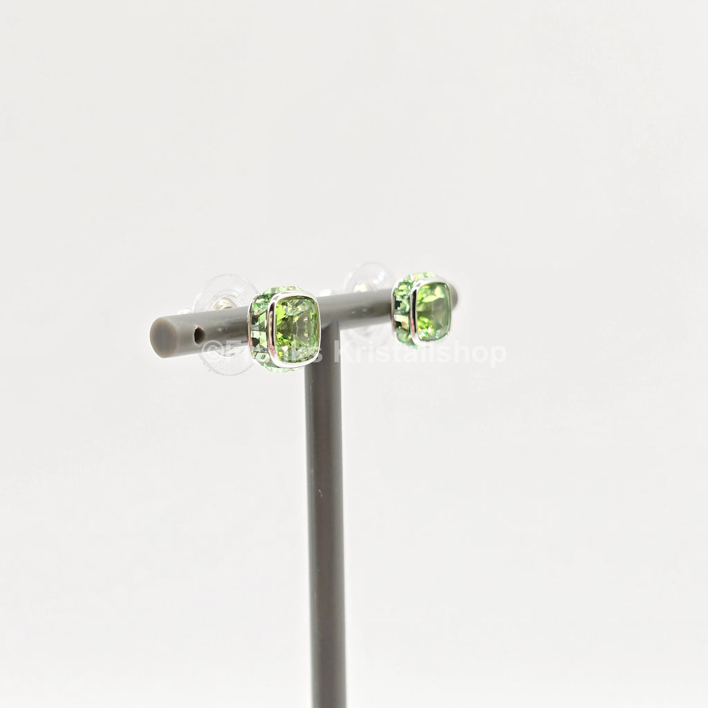 SWAROVSKI Birthstone Ohrstecker, August, Grün, Rhodiniert 5661958