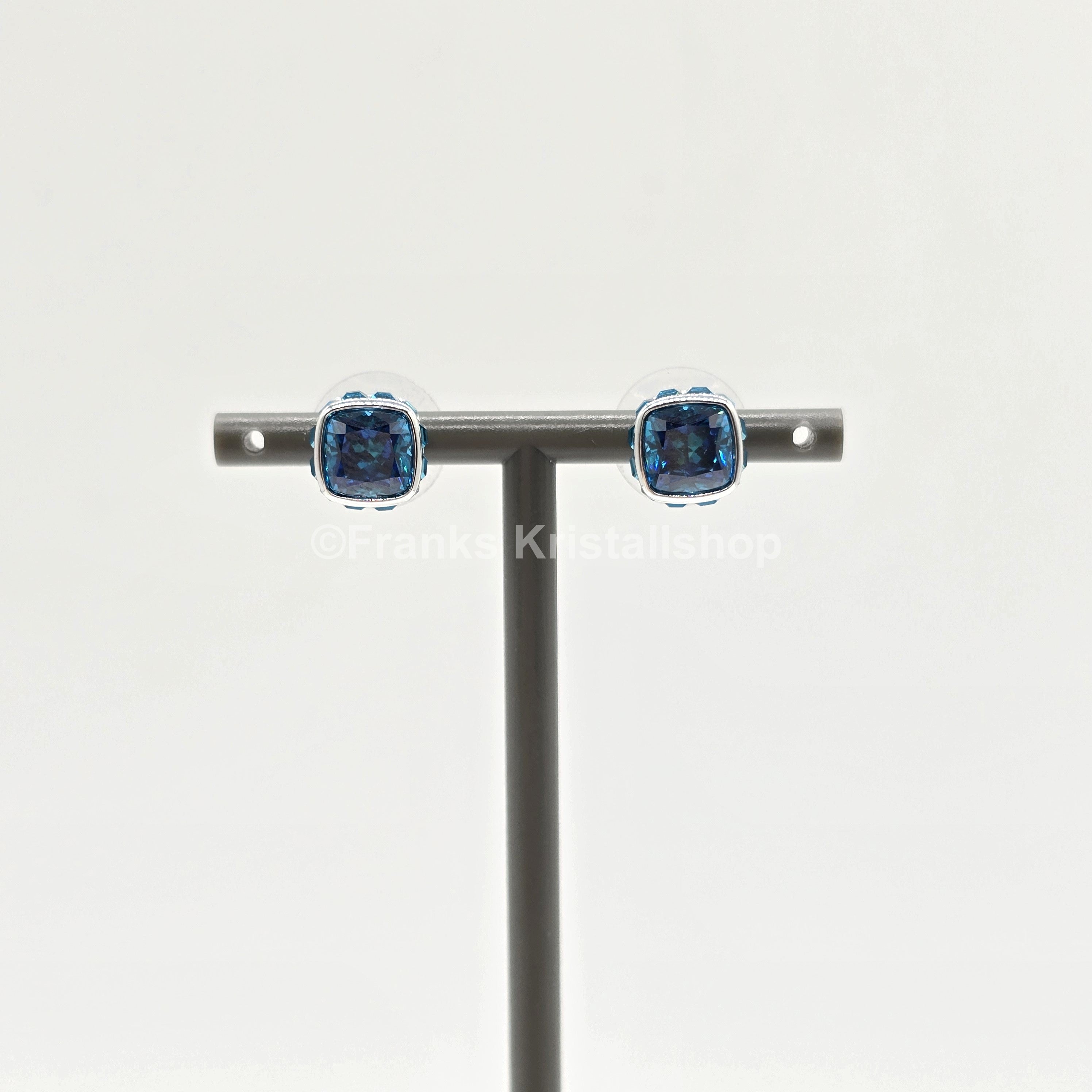 SWAROVSKI Birthstone Ohrstecker, Dezember, Blau, Rhodiniert 5660796
