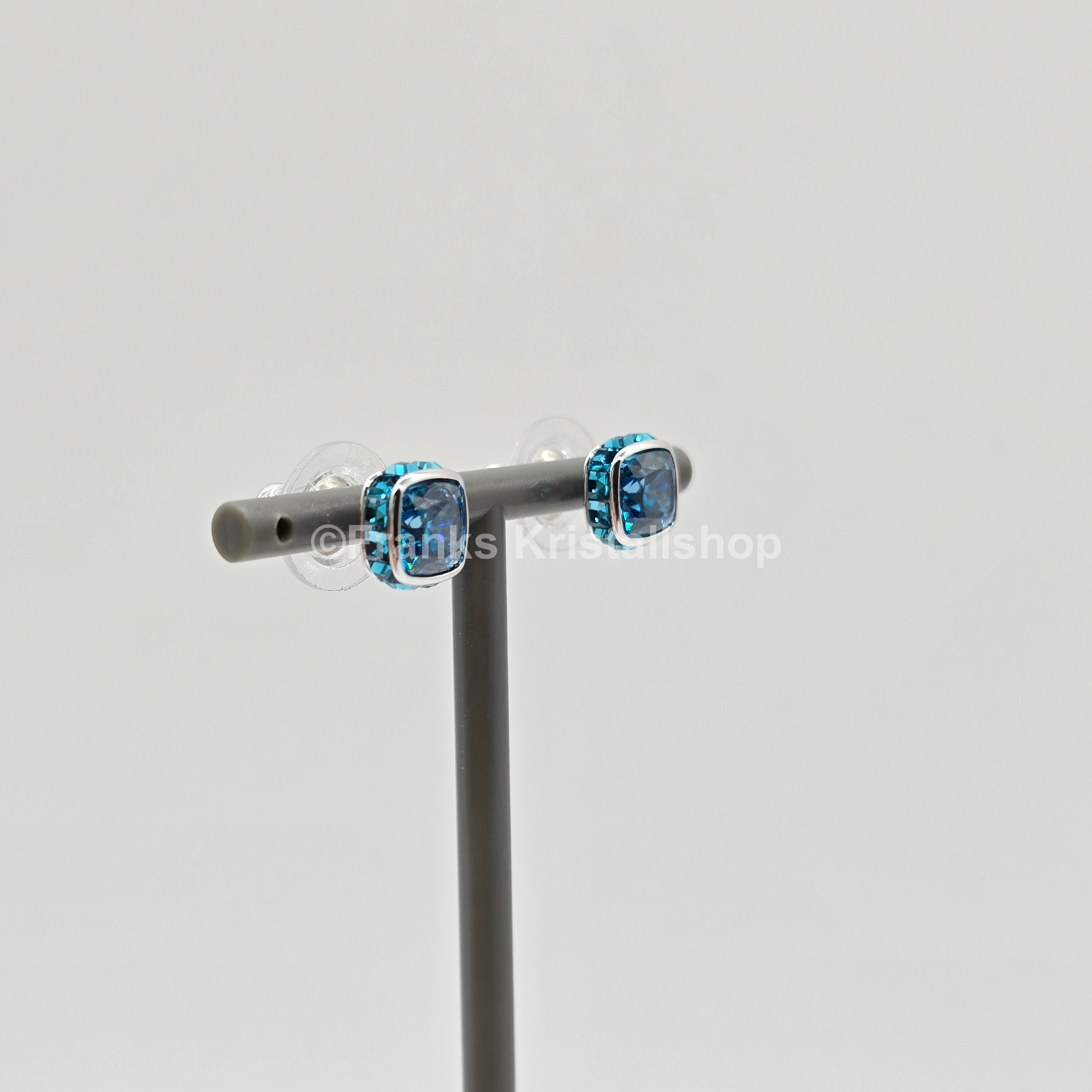 SWAROVSKI Birthstone Ohrstecker, Dezember, Blau, Rhodiniert 5660796