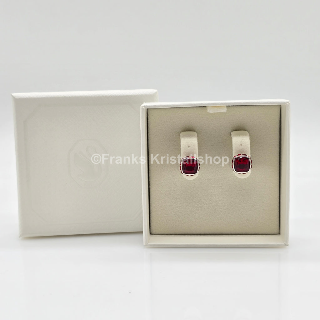 SWAROVSKI Birthstone Ohrstecker, Januar, Rot, Rhodiniert 5660798