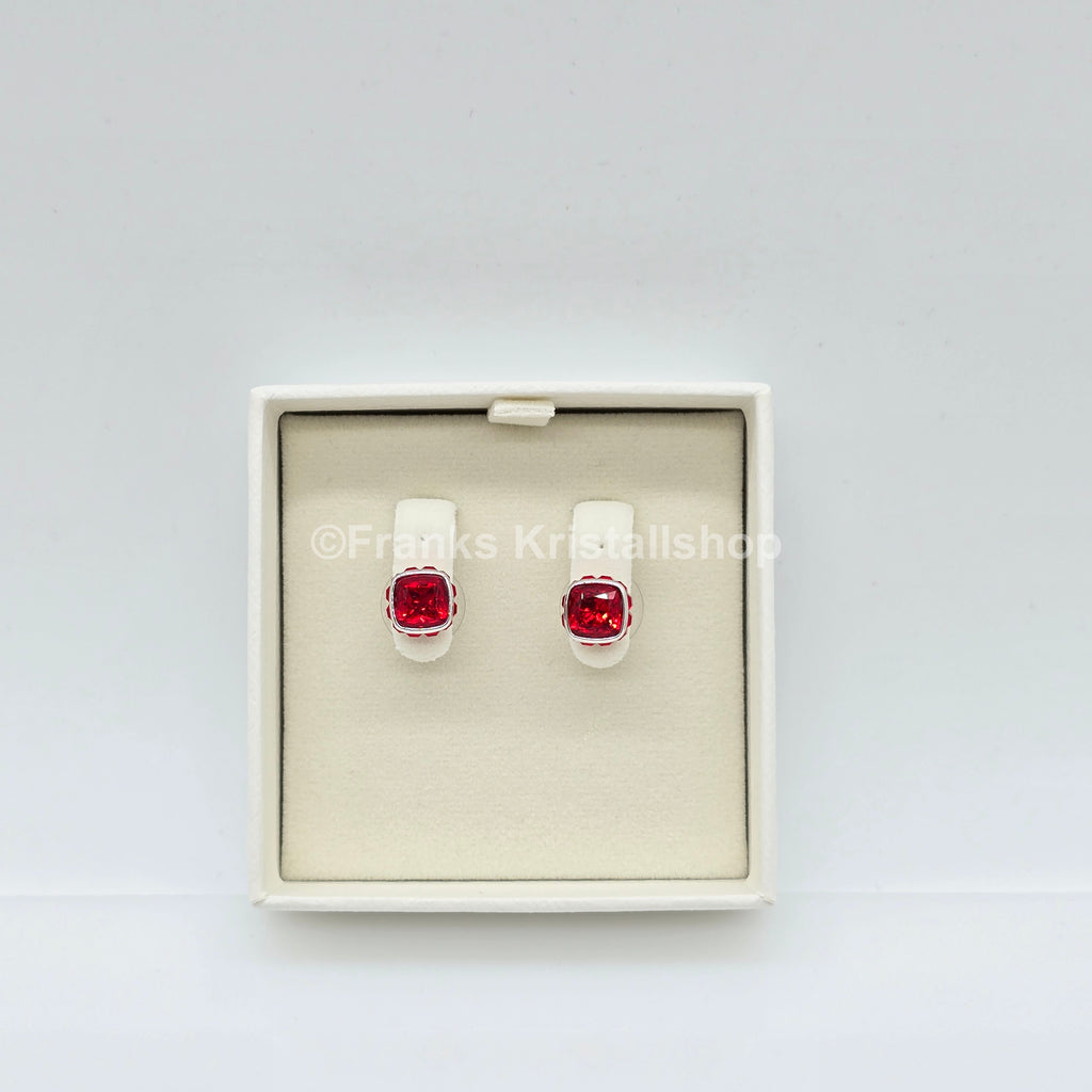 SWAROVSKI Birthstone Ohrstecker, Juli, Rot, Rhodiniert 5661959