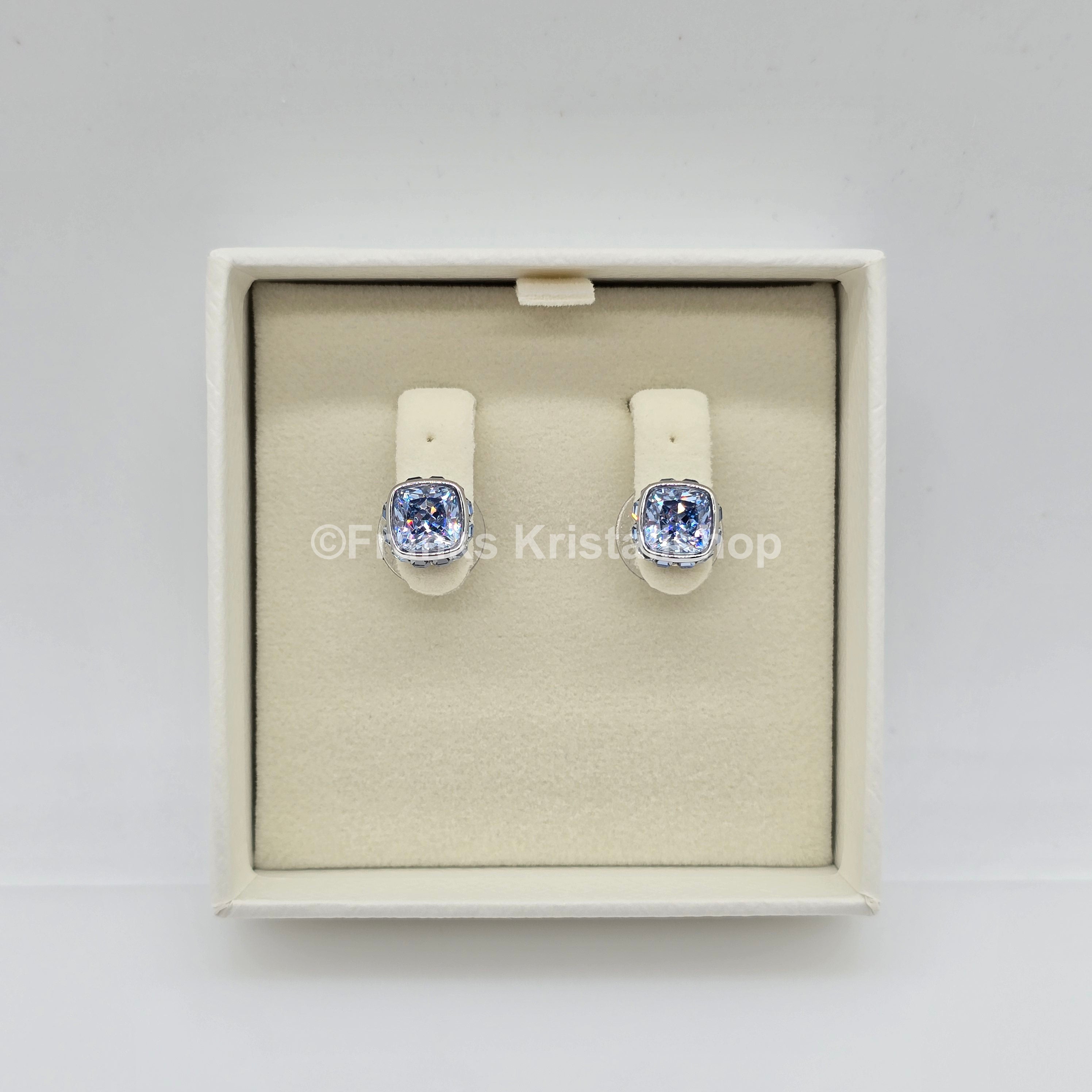 SWAROVSKI Birthstone Ohrstecker, März, Blau, Rhodiniert 5660800