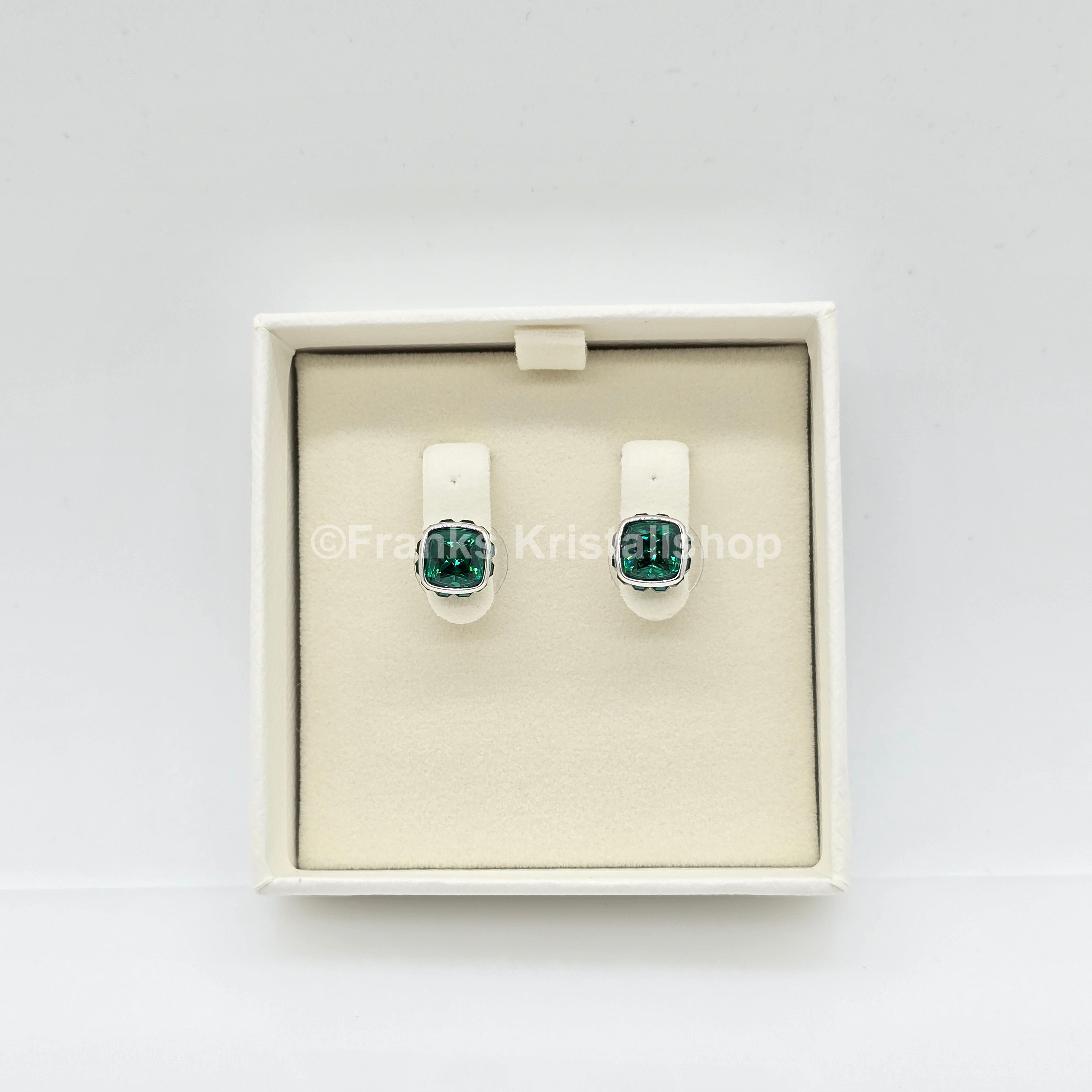 SWAROVSKI Birthstone Ohrstecker, Mai, Grün, Rhodiniert 5660801
