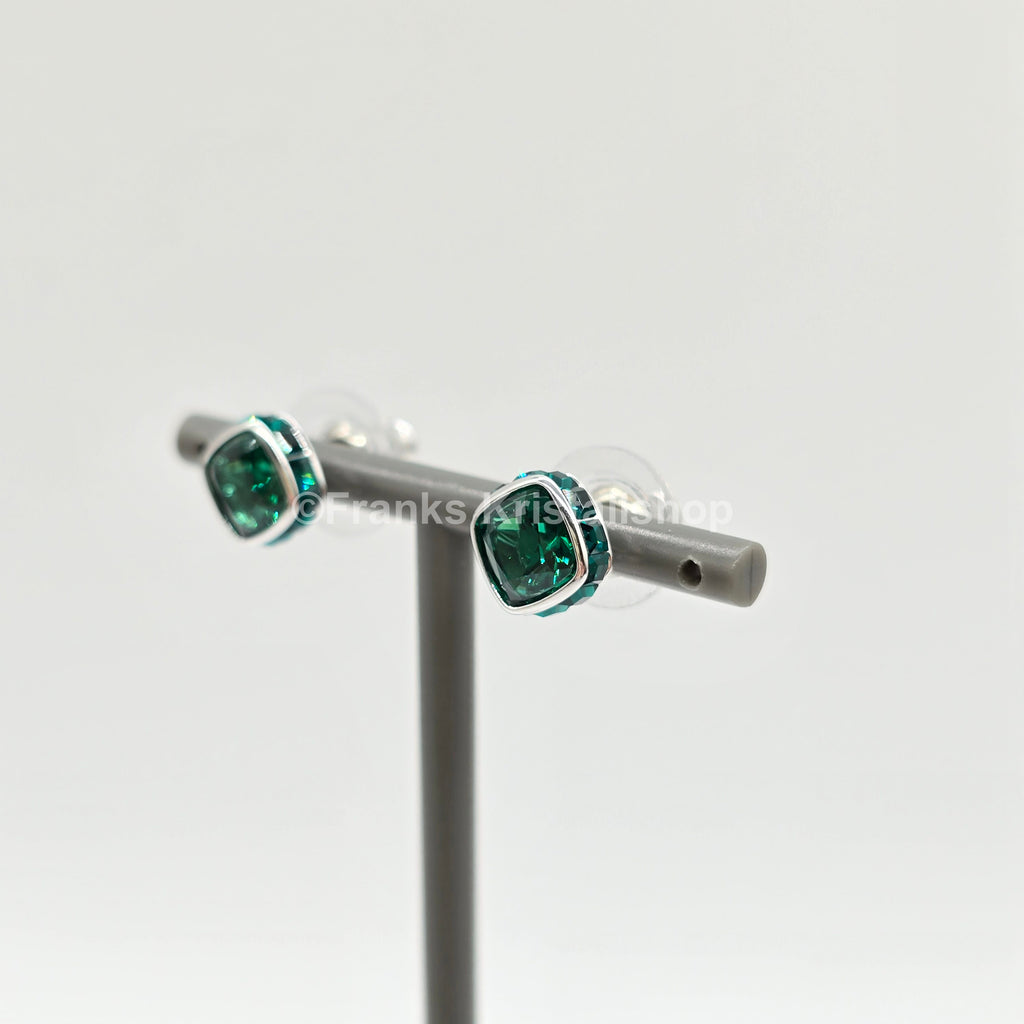 SWAROVSKI Birthstone Ohrstecker, Mai, Grün, Rhodiniert 5660801