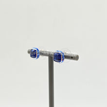 Lade das Bild in den Galerie-Viewer, SWAROVSKI Birthstone Ohrstecker, September, Blau, Rhodiniert 5660803
