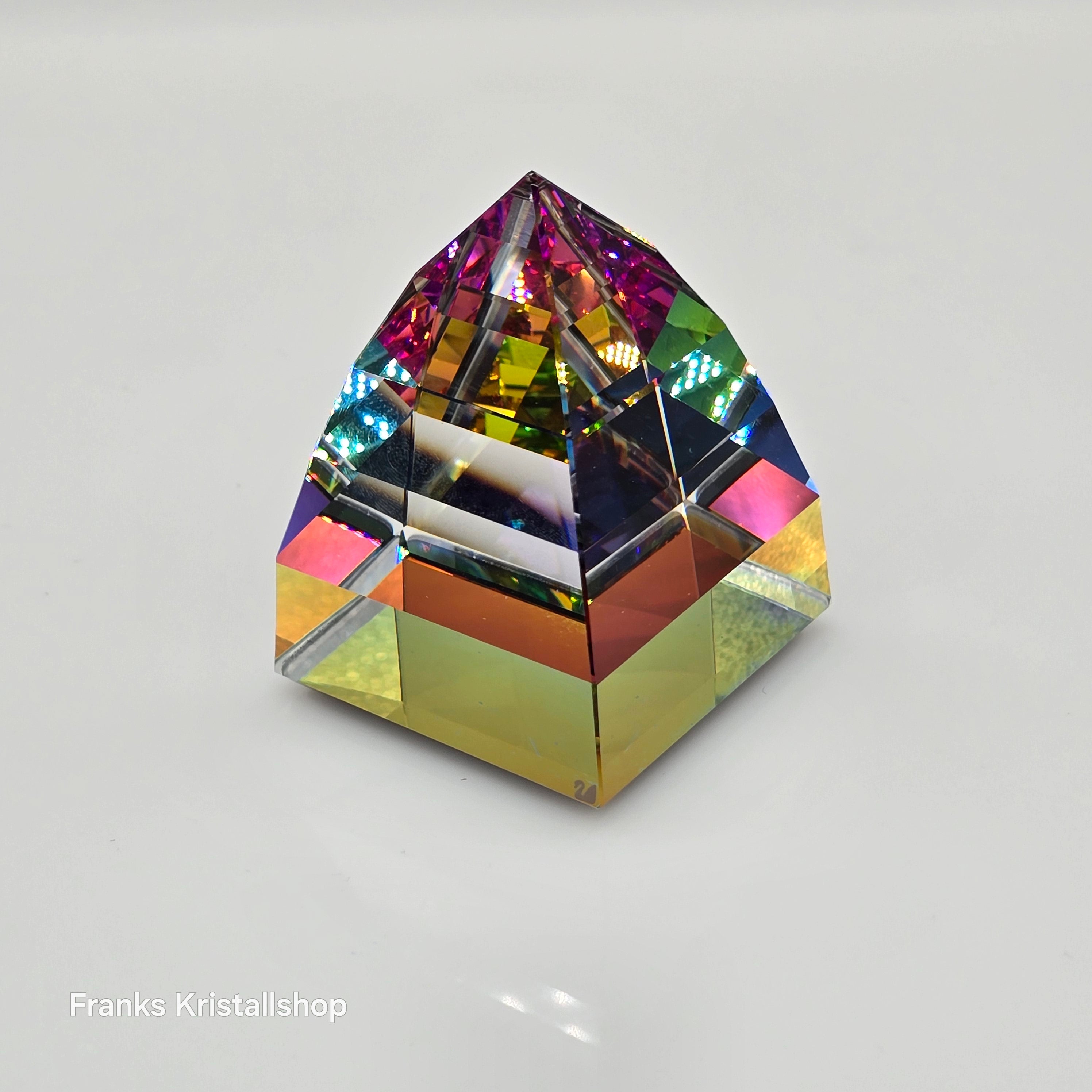 SWAROVSKI Briefbeschwerer Pyramide Klein Vitrail Medium 013596