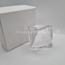 Lade das Bild in den Galerie-Viewer, SWAROVSKI Briefbeschwerer Daniel Swarovski by Darko Ray Klein Klar 287100
