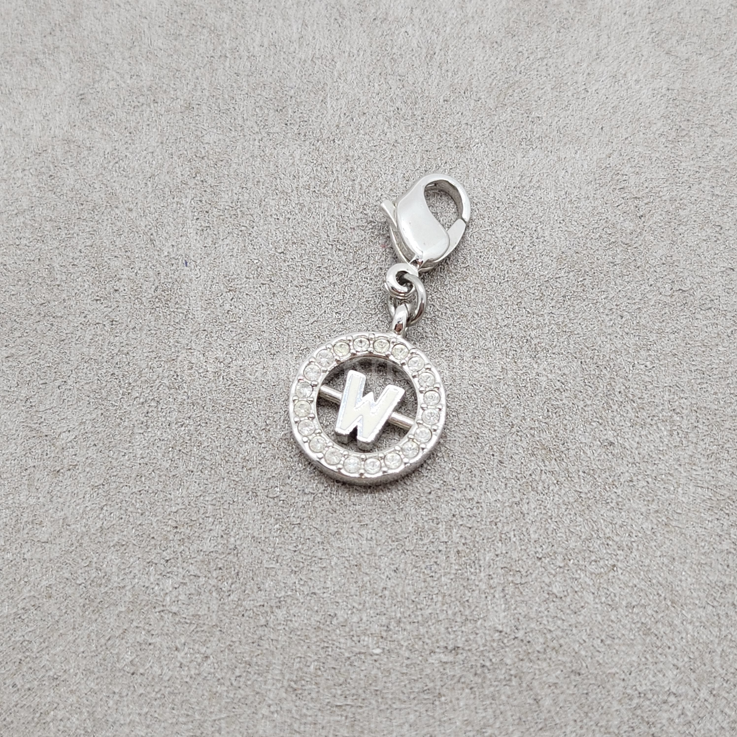 SWAROVSKI Charm Anhänger Buchstabe W, Weiß, Rhodiniert 1109999