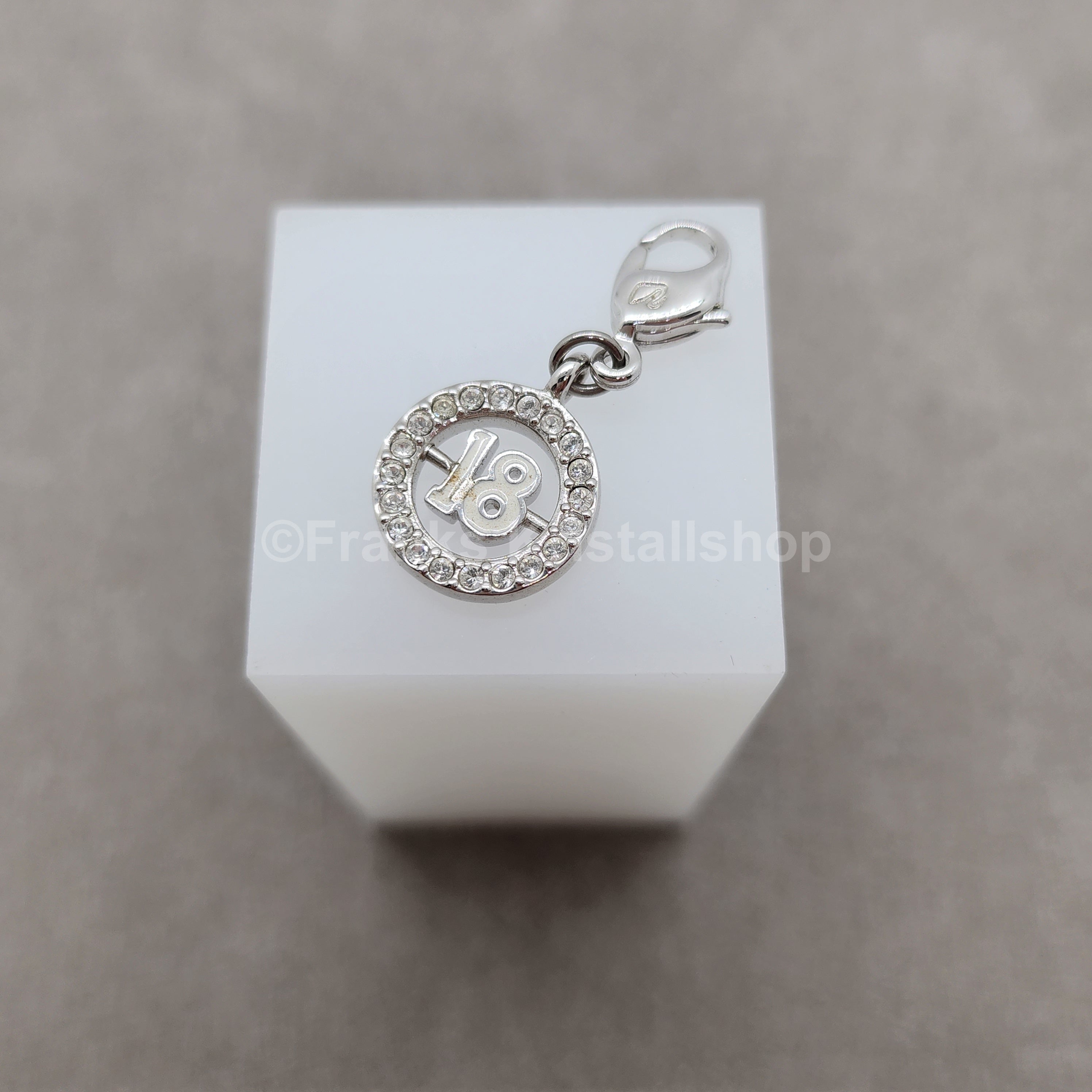 SWAROVSKI Charm Anhänger Zahl 18 Geburtstag Birthday Rhodiniert 1109728