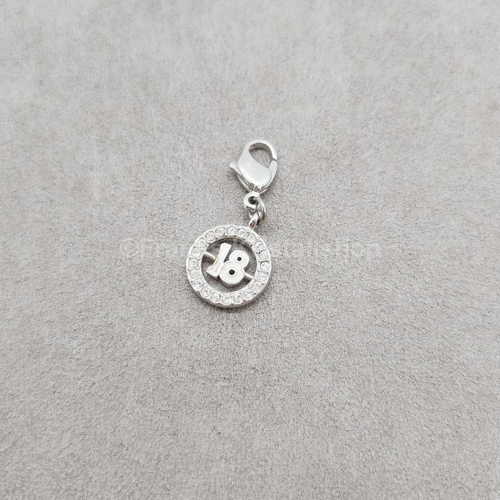 SWAROVSKI Charm Anhänger Zahl 18 Geburtstag Birthday Rhodiniert 1109728