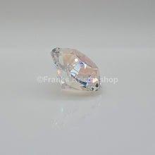 Lade das Bild in den Galerie-Viewer, SWAROVSKI Schwan Chaton Exclusive Crystal Shimmer Klar 5674571
