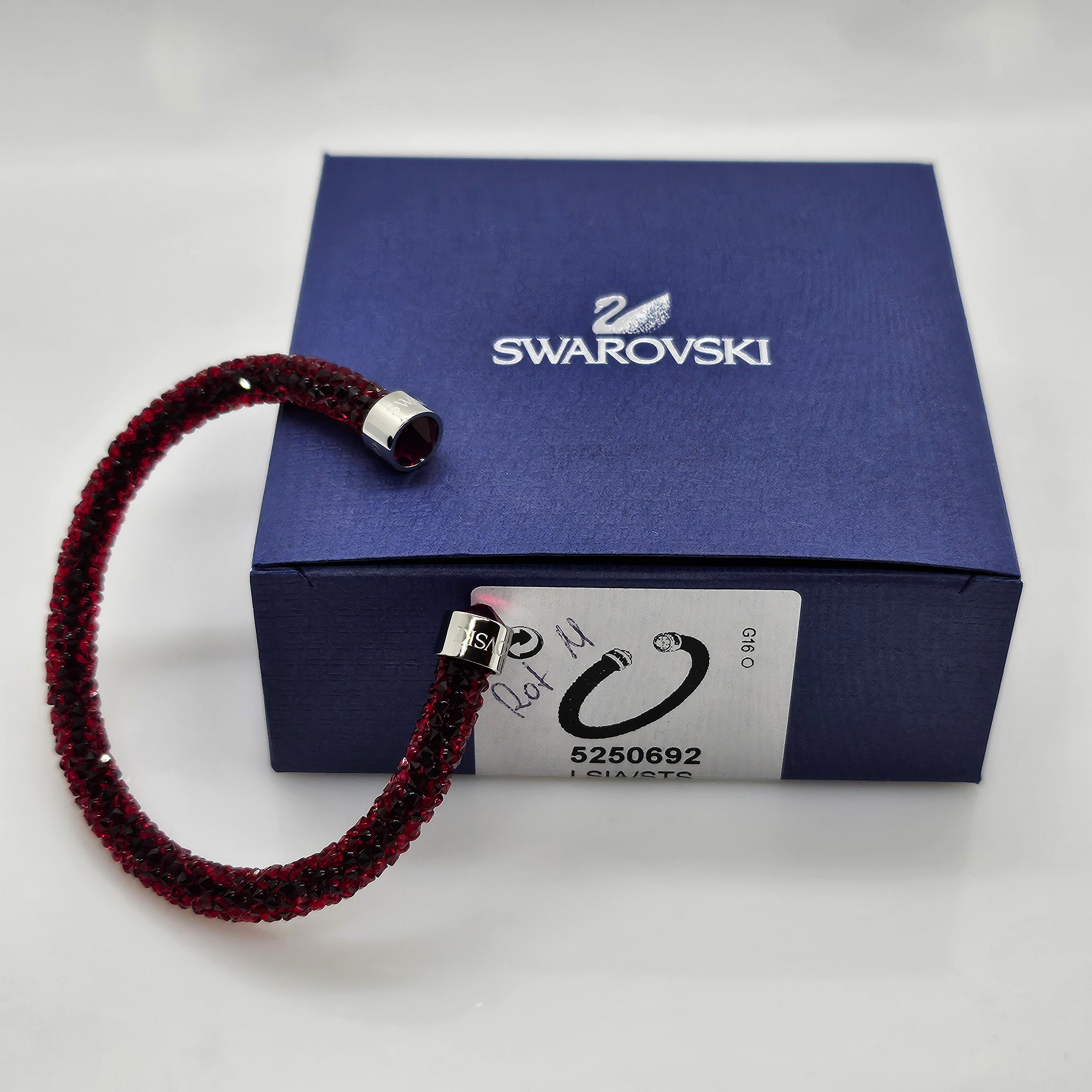 SWAROVSKI Crystaldust Armreif Größe M Rot 5250692 oU