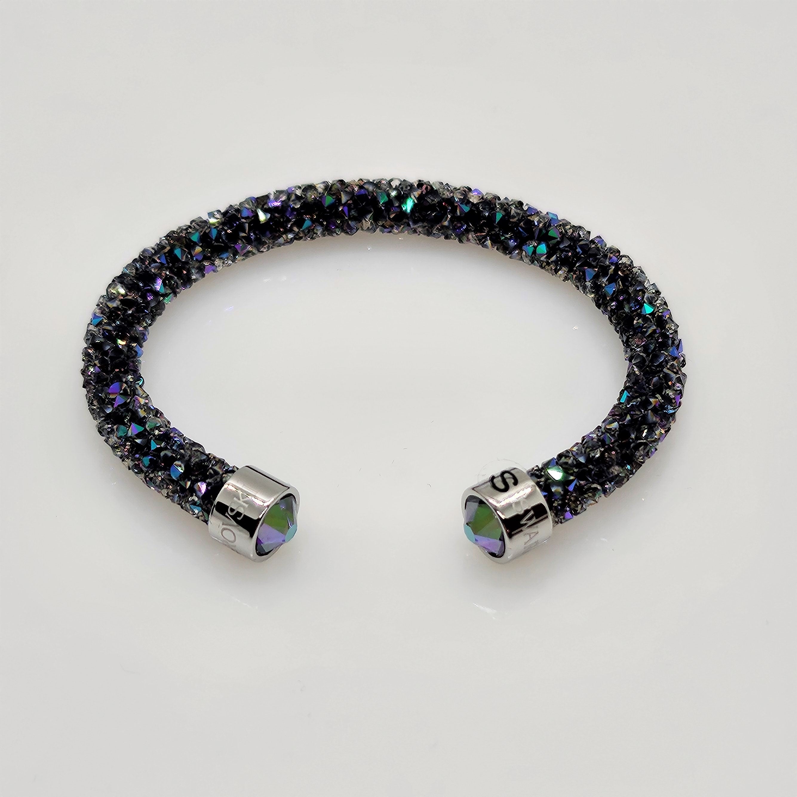 SWAROVSKI Crystaldust Armreif Größe S Violett Multi Colored 5292445 oU