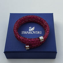 Lade das Bild in den Galerie-Viewer, SWAROVSKI Crystaldust Doppel Armreif Größe M Fuchsia 5292449 oU
