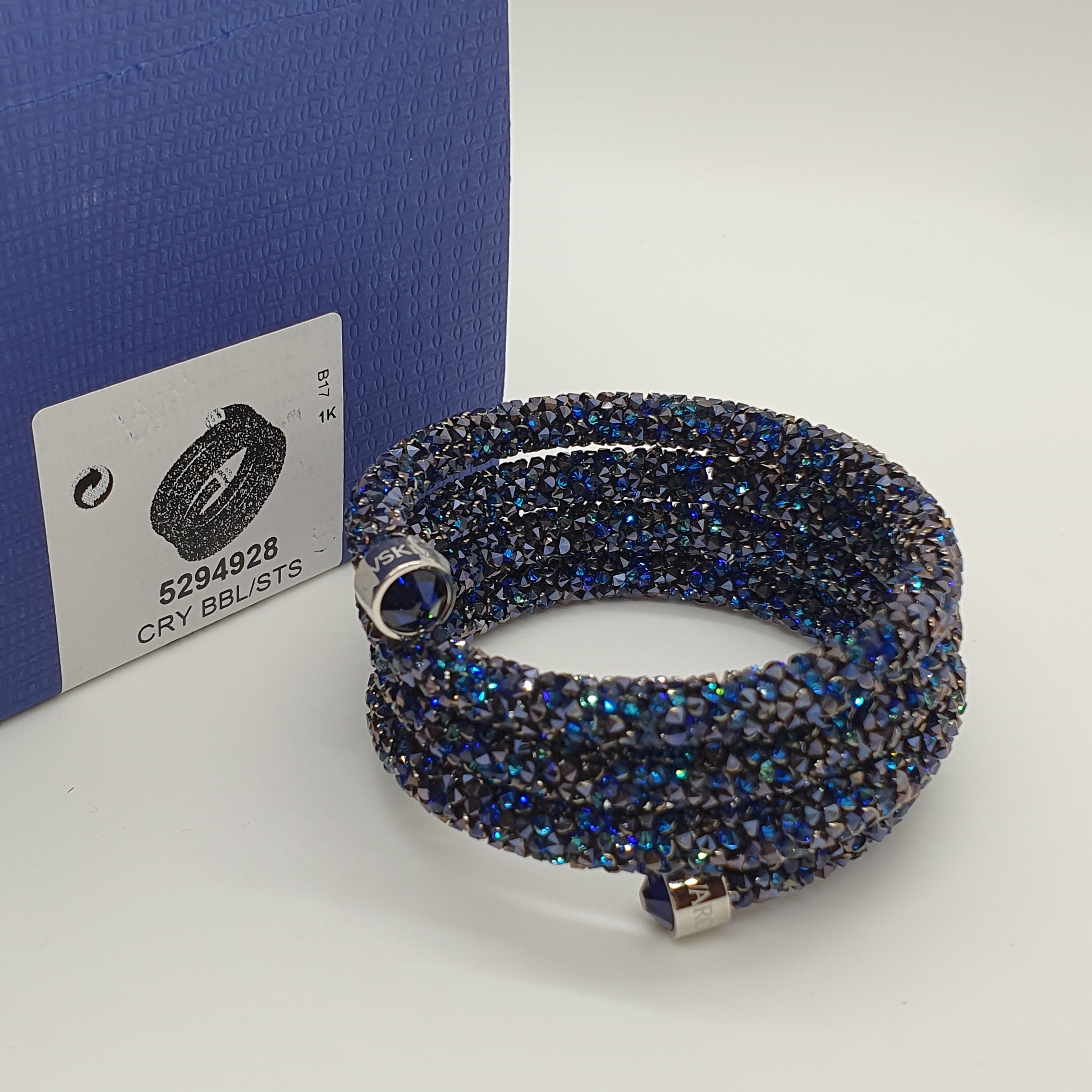 SWAROVSKI Crystaldust Triple Armreif Größe S Blau 5294928
