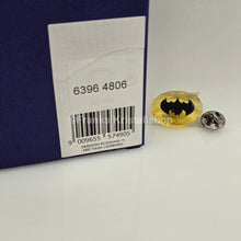 Lade das Bild in den Galerie-Viewer, SWAROVSKI DC Comics Batman Logo Magnet 5557490
