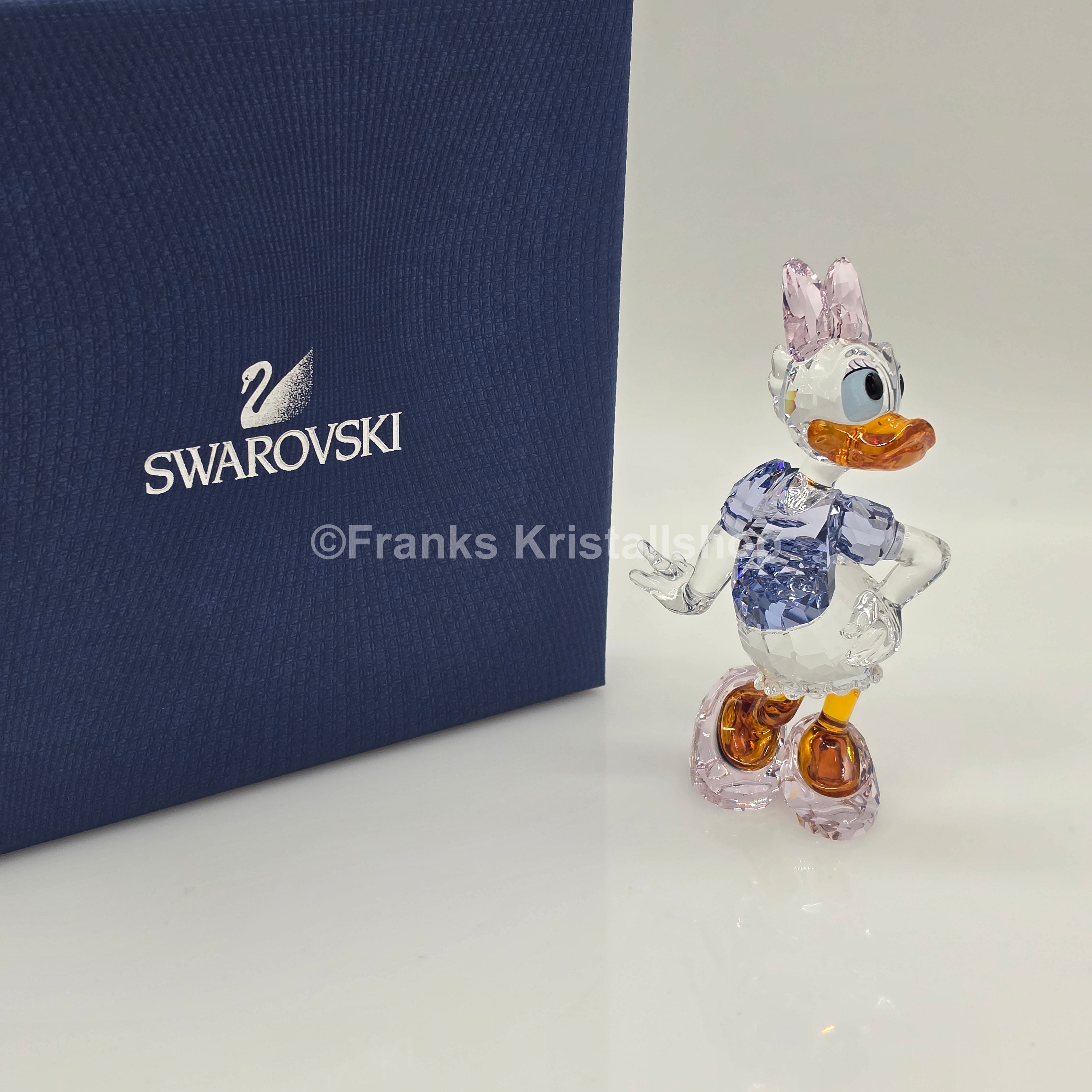SWAROVSKI Disney Daisy Duck Color 5115334