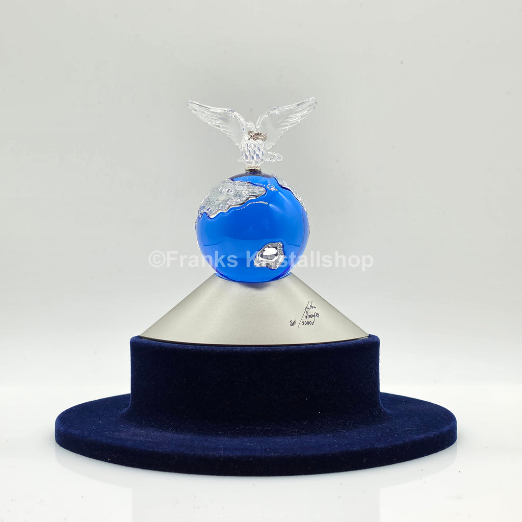 SWAROVSKI Display zu Taube auf Weltkugel UNICEF 2000 Millenium Planet 238986